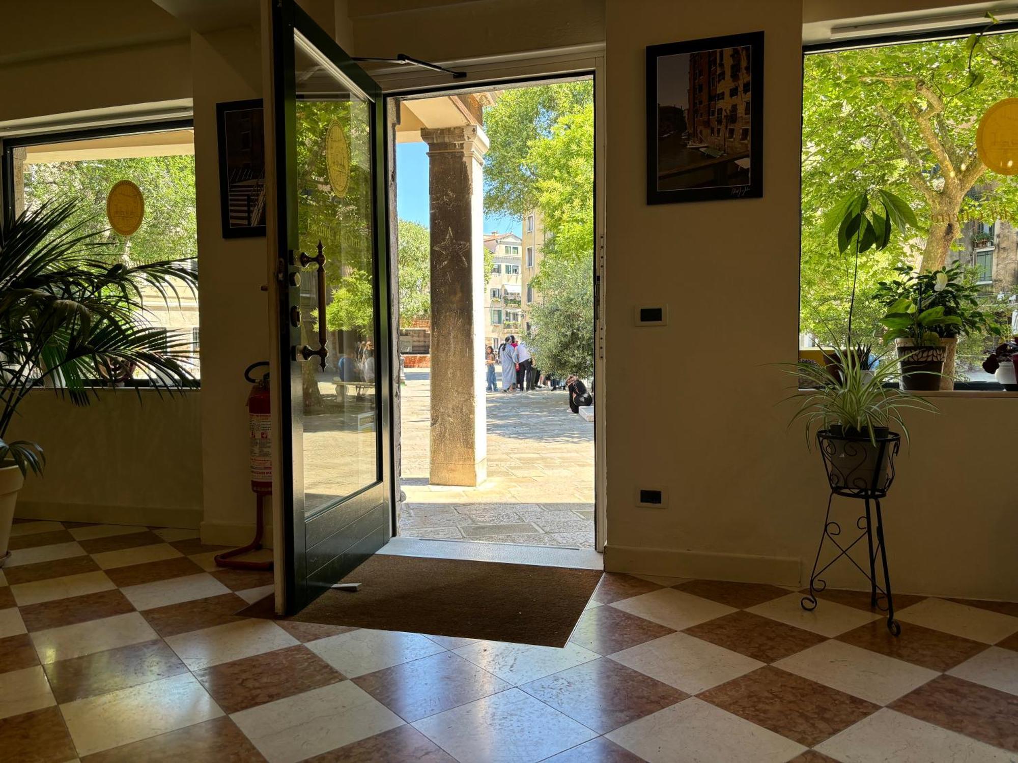 Locanda Del Ghetto Venedig Exteriör bild