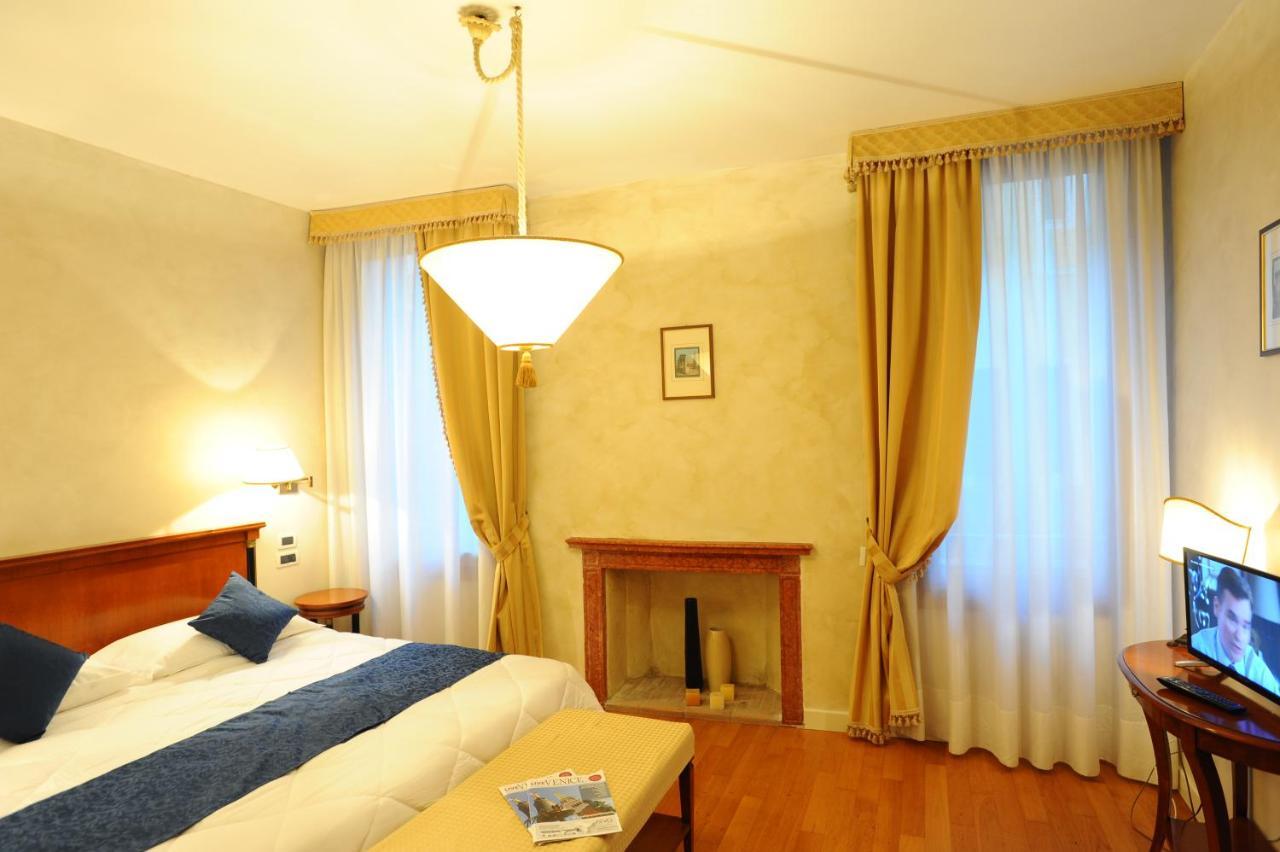 Locanda Del Ghetto Venedig Exteriör bild